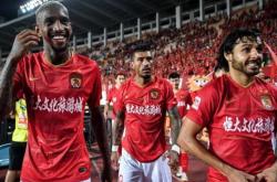 包含广州队内部会议纪要流出——赛后复出首秀；亚冠使命明确；球队文化再被提及的词条爱游戏下载