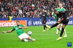 关于欧冠赛程吃紧；勒沃库森集结日伤情更新；悬念犹存；年轻球员得到机会的信息爱游戏