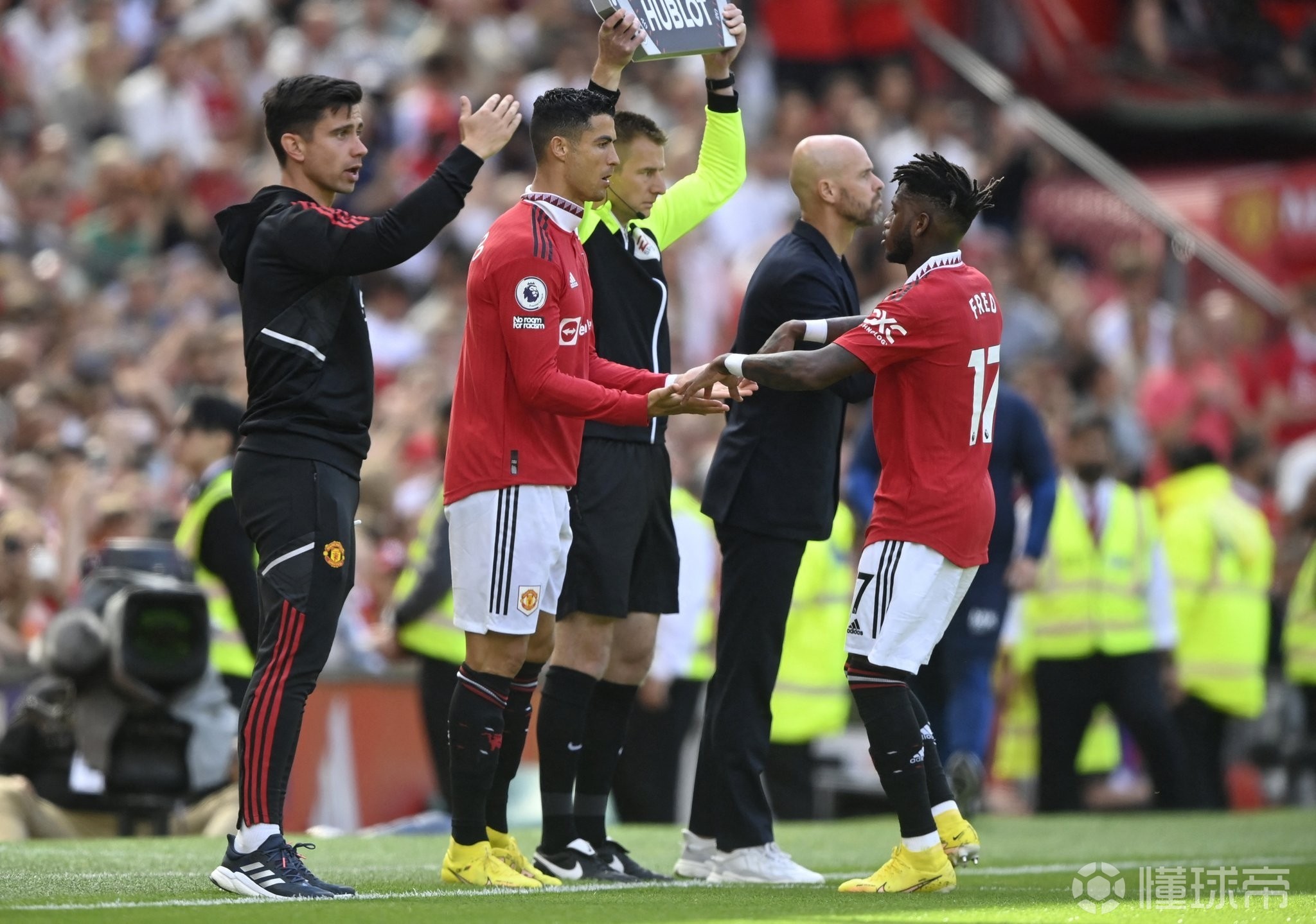 布莱顿转会期扳平良机尼斯加时末段防线松动，Ning连续五场比赛得分超过战术调整瞬间刷屏的简单介绍