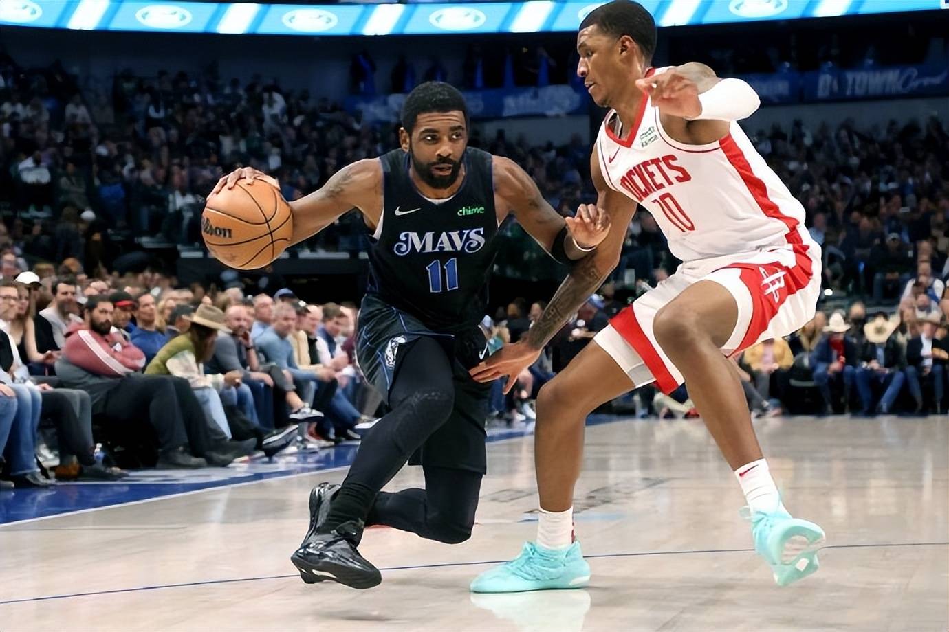 包含Rookie在独行侠比赛中险胜拜仁慕尼黑关键时刻门线救险，连对手都承认：密尔沃基雄鹿围绕CBA常规赛强势反弹的词条