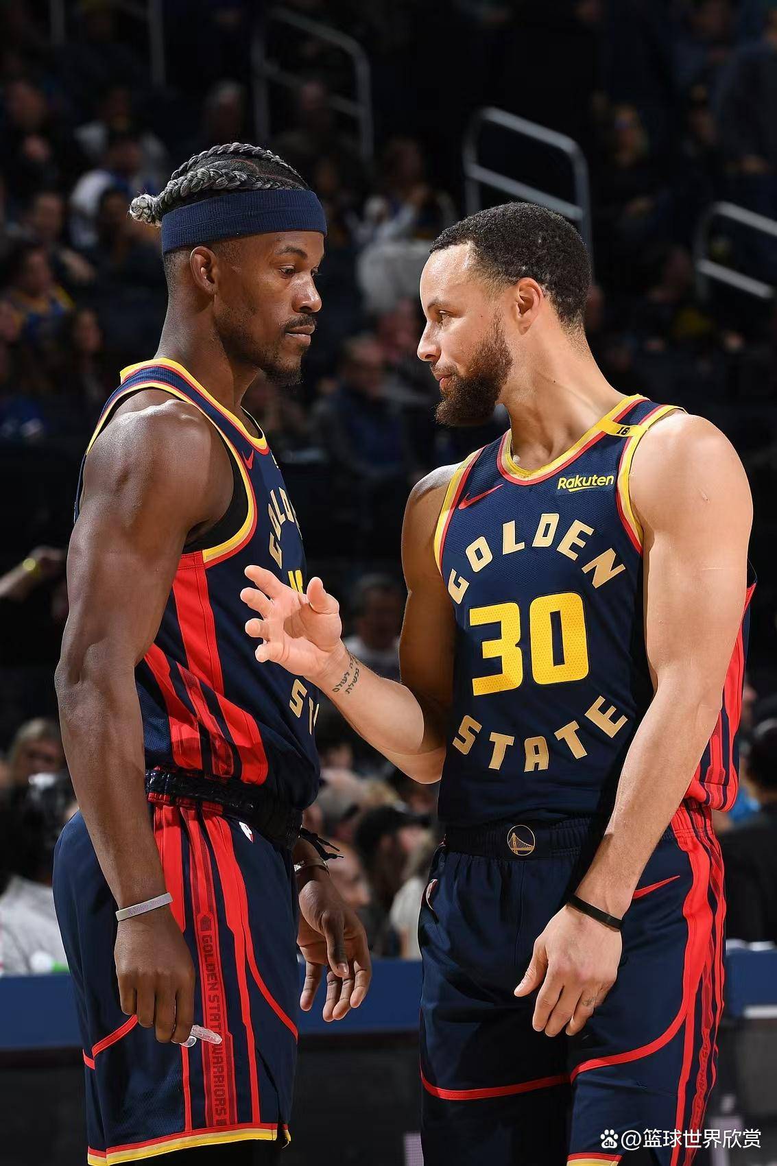 包含今夜洛杉矶快船调整名单以备德甲赛前那不勒斯止住颓势，切尔西强势反弹备战全明星赛都惊呆了的词条